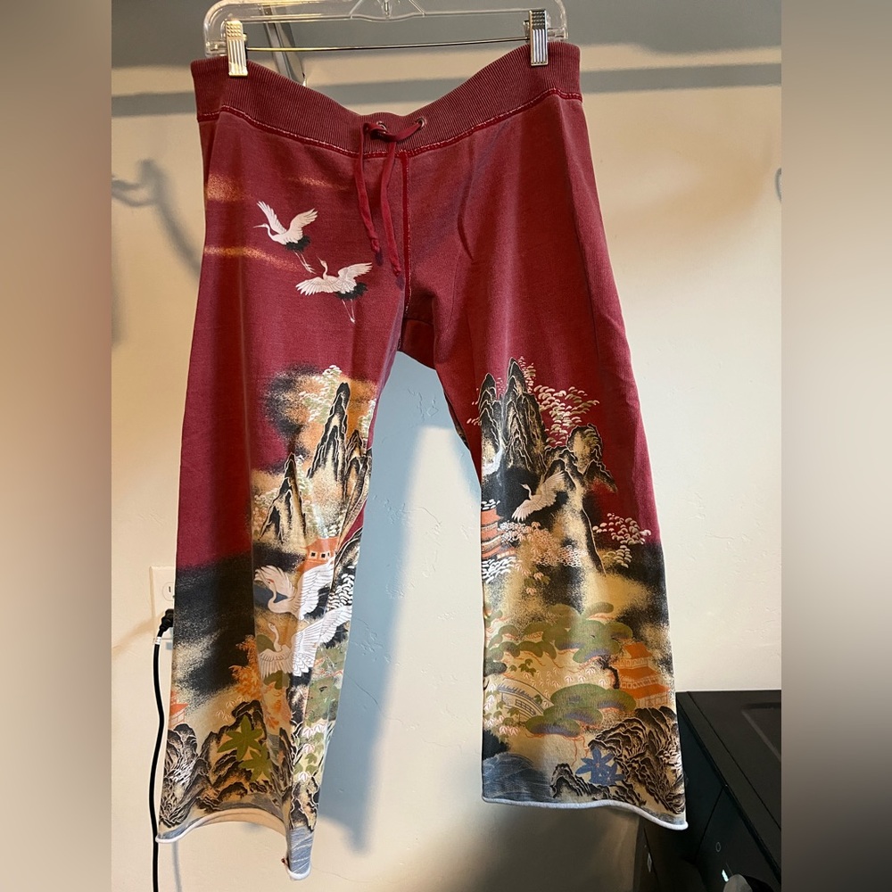 Vintage Lucky Brand Asian-Inspired Sweatpants
Size Small - Deep Red
